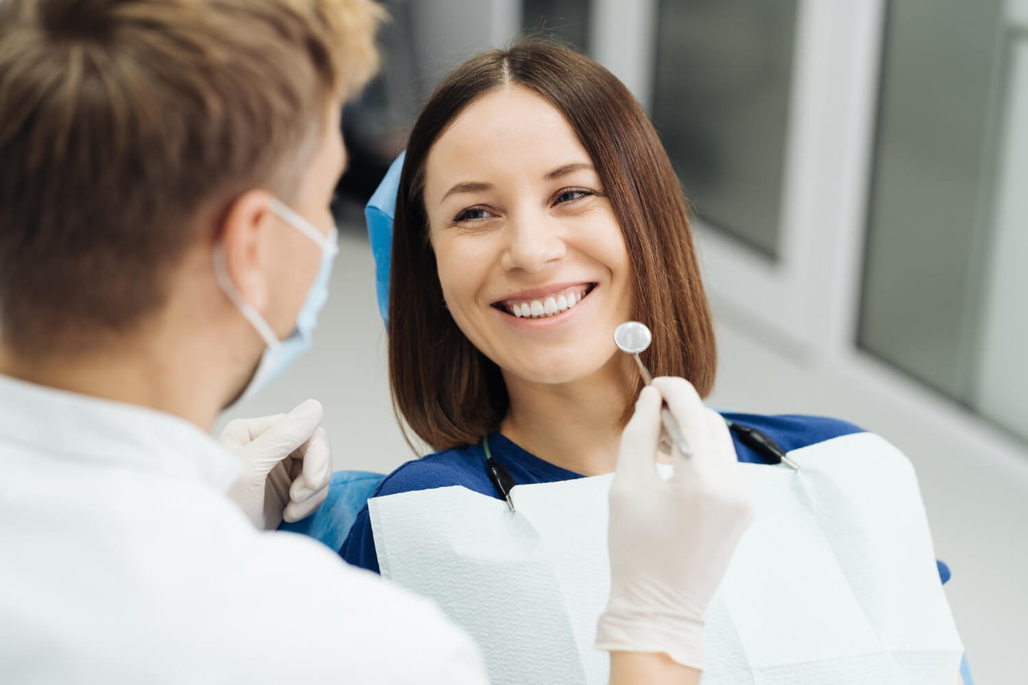 implantes zigomáticos
